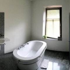 Отель Schloss Castello Pienzenau B&B Меран ванная