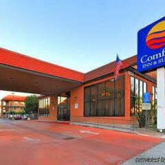 Отель Quality Inn & Suites Bell Gardens Белл Гарденс парковка