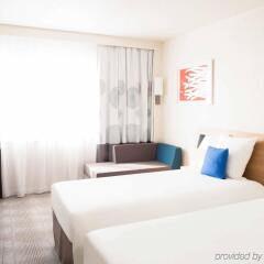 Отель Novotel Toulouse Purpan Aéroport Франция, Тулуза - отзывы, цены и фото номеров - забронировать отель Novotel Toulouse Purpan Aéroport онлайн комната для гостей фото 5