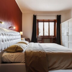 Отель B&B L'Angolo Cortese сейф в номере