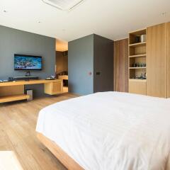 Отель The Naka Phuket комната для гостей
