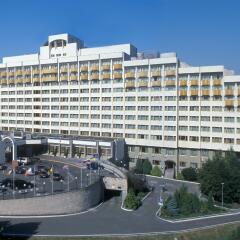 President Hotel Киев вид на фасад