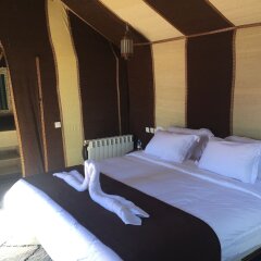 Отель Le Mirage Erg Chebbi Luxury Desert Camp Марокко, Мерзуга - отзывы, цены и фото номеров - забронировать отель Le Mirage Erg Chebbi Luxury Desert Camp онлайн комната для гостей