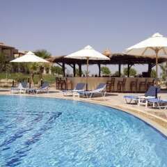 Отель Swiss Inn Dream Resort Taba бассейн