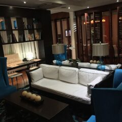 Spanish Court Hotel развлечения