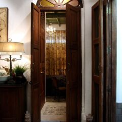 Отель The Bhuthorn Bed And Breakfast Бангкок бассейн фото 2