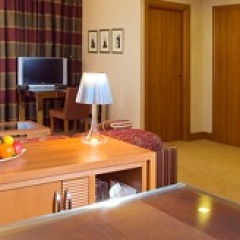 International Hotel фото 6
