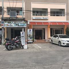 Jomtien Hostel