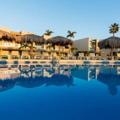 Отель Holiday Inn Resort Los Cabos Все включено бассейн