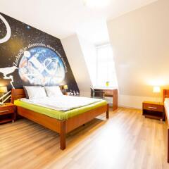 Отель Color Hostel Польша, Познань - 2 отзыва об отеле, цены и фото номеров - забронировать отель Color Hostel онлайн комната для гостей фото 2