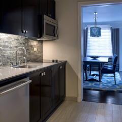 Отель JW Marriott Essex House New York США, Нью-Йорк - 8 отзывов об отеле, цены и фото номеров - забронировать отель JW Marriott Essex House New York онлайн в номере