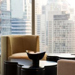 Отель Solitaire Bangkok Sukhumvit 11 интерьер отеля