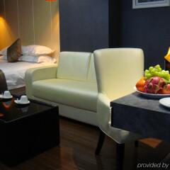 Q - City Hotel интерьер отеля фото 2
