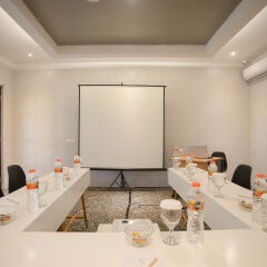 Allstay Hotel Yogyakarta фото 2