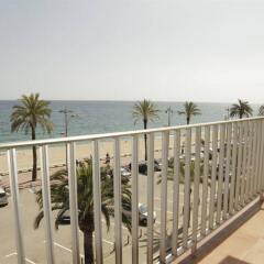 Отель Apartamentos Zodiac Испания, Льорет-де-Мар - отзывы, цены и фото номеров - забронировать отель Apartamentos Zodiac онлайн балкон