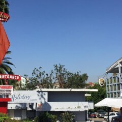 Отель Holiday Lodge США, Лос-Анджелес - отзывы, цены и фото номеров - забронировать отель Holiday Lodge онлайн городской автобус