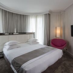 Отель Hôtel Le Canberra - Hôtels Ocre et Azur комната для гостей фото 4