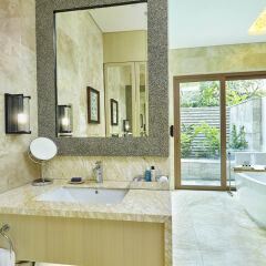 Отель Resorts World Sentosa - Beach Villas сауна