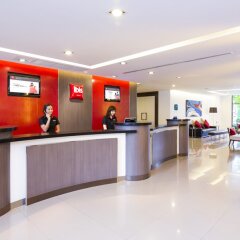 Отель Ibis Bangkok Riverside интерьер отеля фото 3