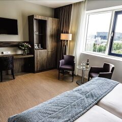 Отель Ozo Hotel Нидерланды, Амстердам - 9 отзывов об отеле, цены и фото номеров - забронировать отель Ozo Hotel онлайн удобства в номере фото 2