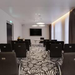 Отель Holiday Inn Dresden - Am Zwinger