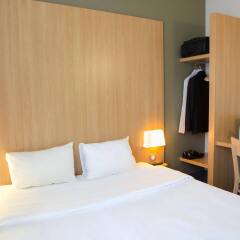 Отель B&B Hotel Marseille Centre La Joliette Франция, Марсель - 2 отзыва об отеле, цены и фото номеров - забронировать отель B&B Hotel Marseille Centre La Joliette онлайн комната для гостей фото 5