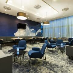 Отель Courtyard by Marriott Prague Airport интерьер отеля фото 3