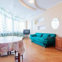 Гостиница Comfortable apartment on the left bank Украина, Киев - отзывы, цены и фото номеров - забронировать гостиницу Comfortable apartment on the left bank онлайн комната для гостей фото 4