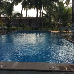 Отель Morjim Coco Palms Resort Индия, Морджим - отзывы, цены и фото номеров - забронировать отель Morjim Coco Palms Resort онлайн бассейн
