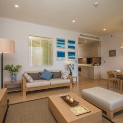 Отель on the Beach Maikhao Pool View 72sqm Таиланд, пляж Май Кхао - отзывы, цены и фото номеров - забронировать отель on the Beach Maikhao Pool View 72sqm онлайн комната для гостей фото 4