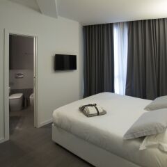 Отель Midnight in Genova Генуя комната для гостей