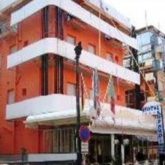Hotel Leopardi *** Римини