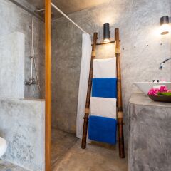 Отель Cape Shark Pool Villas сауна