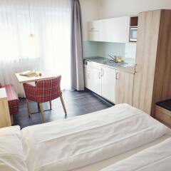 Отель Serviced Apartments by Solaria Швейцария, Давос - 1 отзыв об отеле, цены и фото номеров - забронировать отель Serviced Apartments by Solaria онлайн в номере
