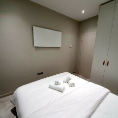 Отель Cosmopolitan Apartments Nilie Suites & Aprts Греция, Салоники - отзывы, цены и фото номеров - забронировать отель Cosmopolitan Apartments Nilie Suites & Aprts онлайн комната для гостей фото 2