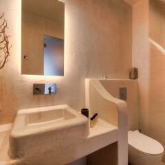 Отель The Muse Of Santorini - Jacuzzi Suites Греция, Остров Санторини - отзывы, цены и фото номеров - забронировать отель The Muse Of Santorini - Jacuzzi Suites онлайн спа фото 2