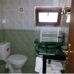 Отель Guest House Cheshmeto Кюстендил ванная