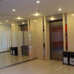 Отель Liwan Lake Garden Inn сауна