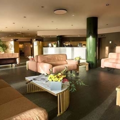 Отель Country Hotel Borromeo Италия, Пескьера-Борромео - отзывы, цены и фото номеров - забронировать отель Country Hotel Borromeo онлайн интерьер отеля