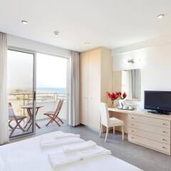 Отель Capital Coast Resort & Spa Кипр, Пафос - 13 отзывов об отеле, цены и фото номеров - забронировать отель Capital Coast Resort & Spa онлайн удобства в номере