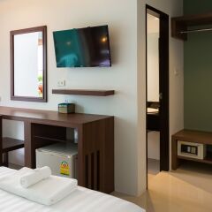 Отель Parida Resort пляж Банг-Тао сейф в номере