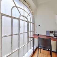 Отель Luminous Apt near Galerie Lafayette Париж удобства в номере