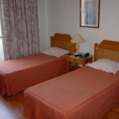 Residencial Roxi in Lisbon, Portugal from 76$, photos, reviews - zenhotels.com guestroom photo 3