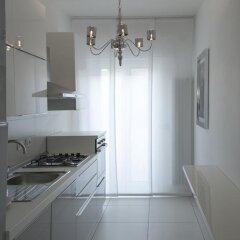Отель Artist's suite Бари в номере фото 2