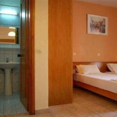 Summertime Hotel Apartments комната для гостей