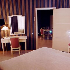 Гостиница Best city Hotel в Самаре 1 отзыв об отеле, цены и фото номеров - забронировать гостиницу Best city Hotel онлайн Самара комната для гостей фото 4