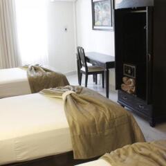 Hotel Victoria Merida сейф в номере