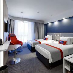 Гостиница Holiday Inn Express Moscow - Khovrino комната для гостей фото 5