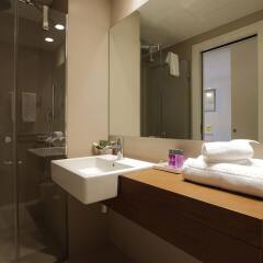 Отель Cosmo Apartments Rambla de Catalunya Испания, Барселона - отзывы, цены и фото номеров - забронировать отель Cosmo Apartments Rambla de Catalunya онлайн ванная фото 2