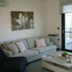 Отель Sugar and Almond - Luxury Apartments Греция, Корфу - отзывы, цены и фото номеров - забронировать отель Sugar and Almond - Luxury Apartments онлайн комната для гостей фото 5